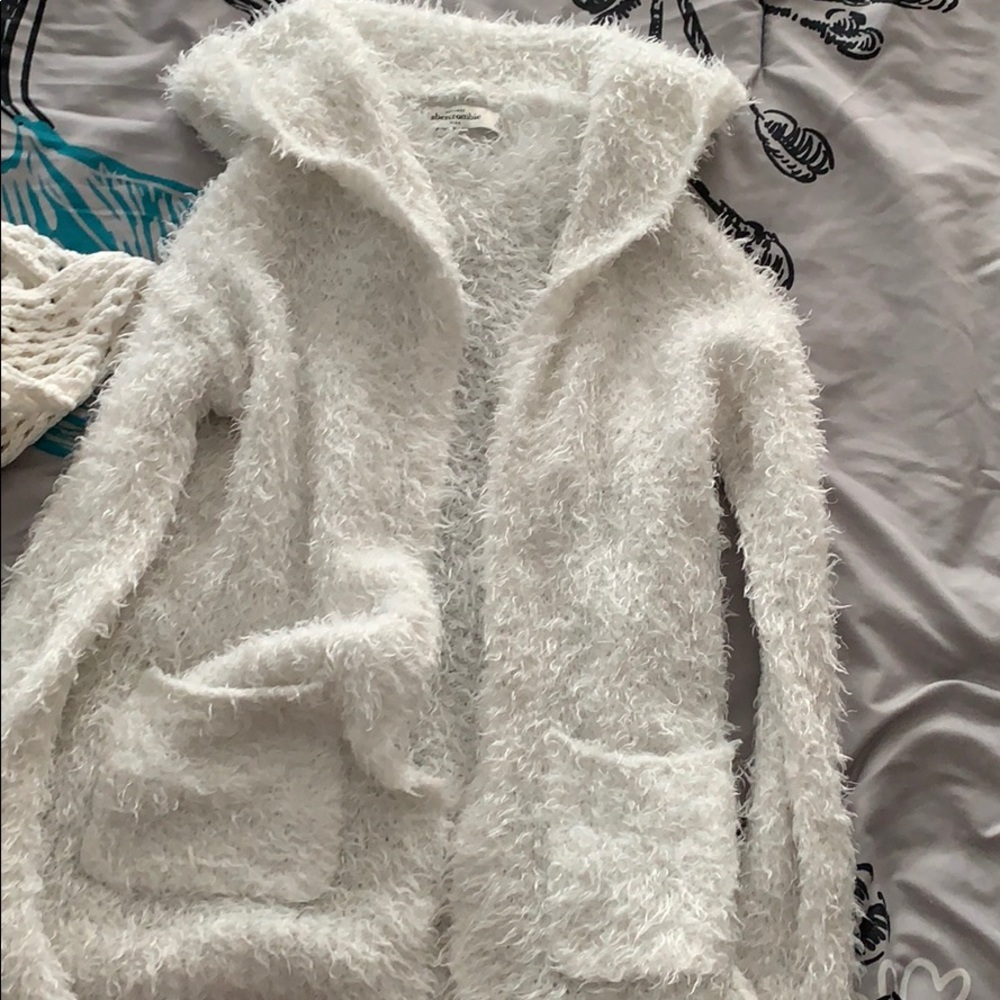 Sweaters - Picture 2 of 2